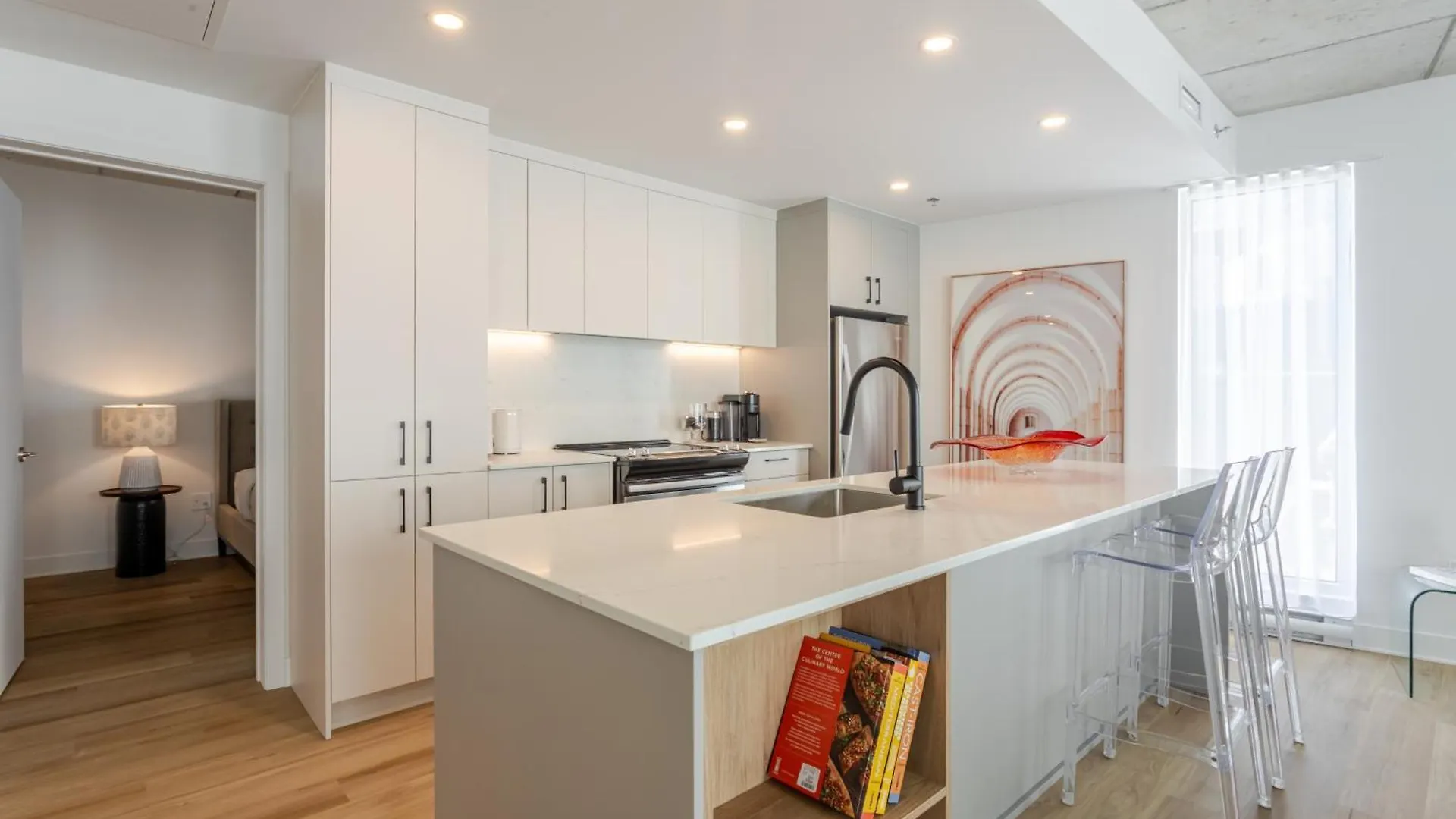 Stunning 2 Bedroom Condo In Mtl Old Port Montréal