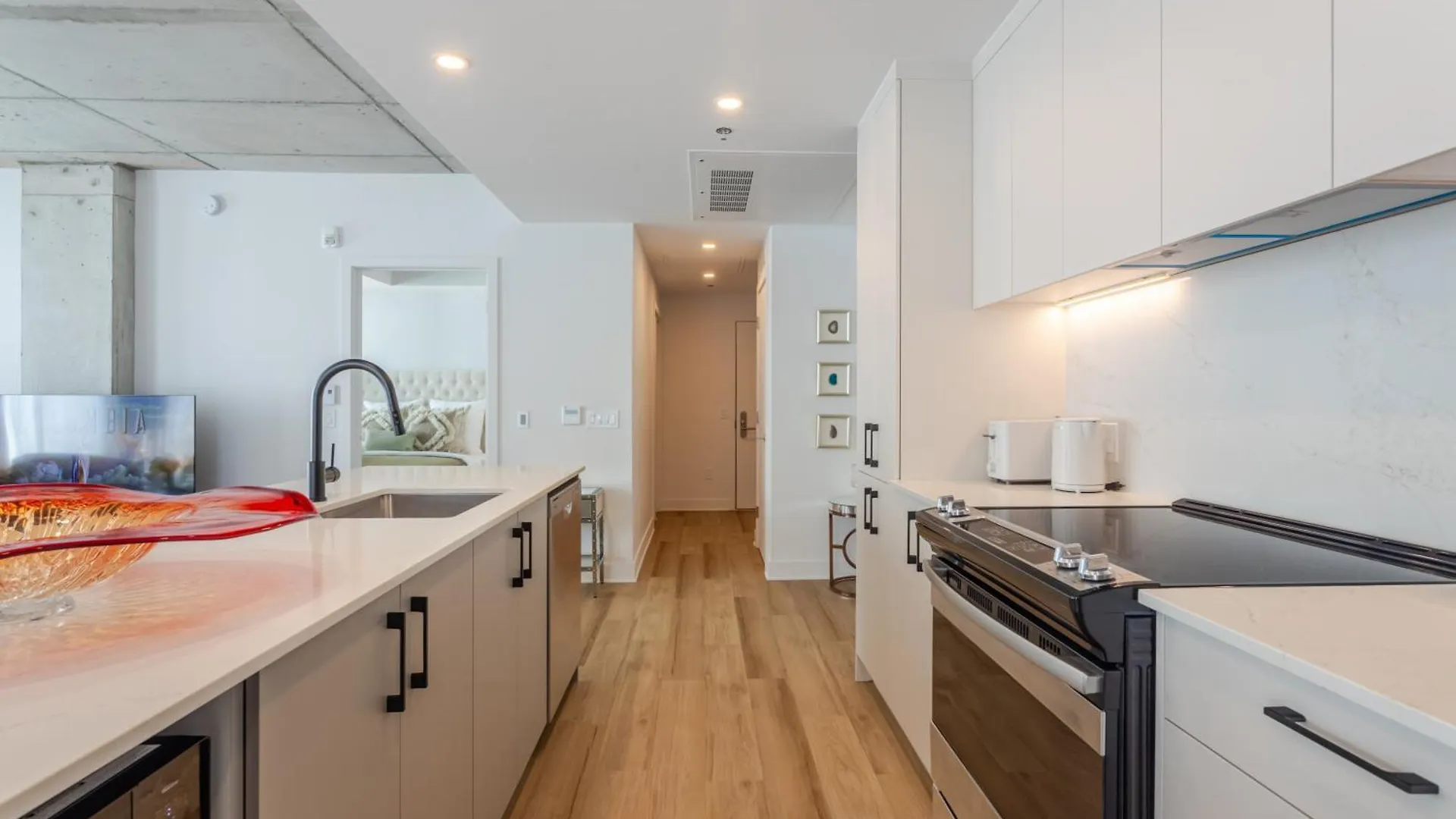 Apartment Stunning 2 Bedroom Condo In Mtl Old Port Montreal